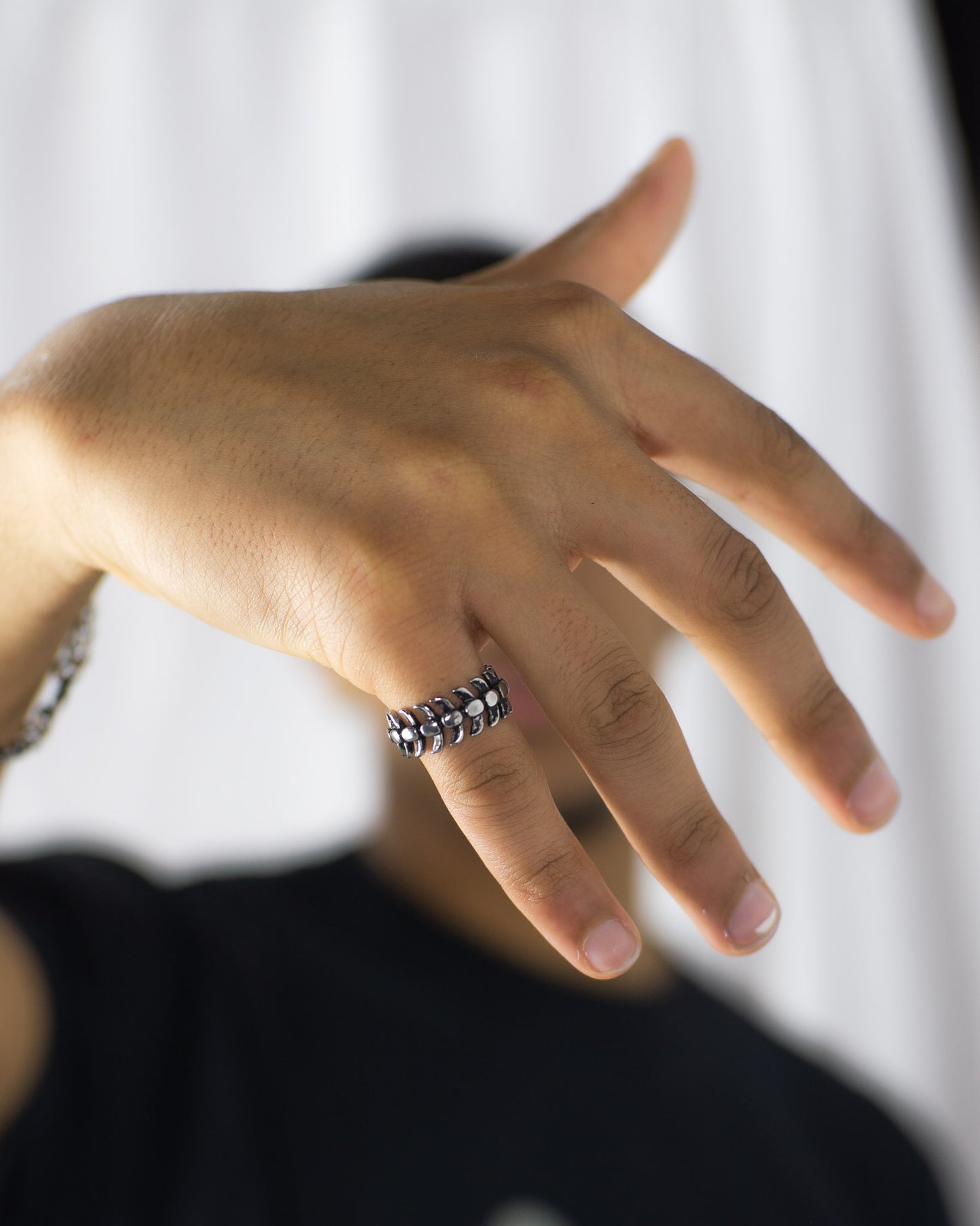 Spine Ring